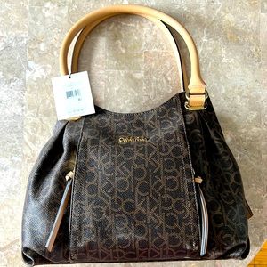 Brand New with Tags CALVIN KLEIN shoulder bag.